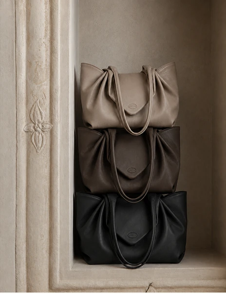 Valester leather tote bags in three colours